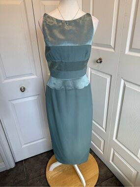 Cache Vintage Satin-Crepe Panel Sleeveless Midi Dress in Sage